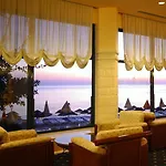 Resort Aska Just In Avsallar